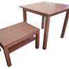 Stoly na míru. Jídelní a konferenční stolek jsme vyrobili z olšového lamina. Nohy stolů jsou masivní bukové, namořené v odstínu olše.